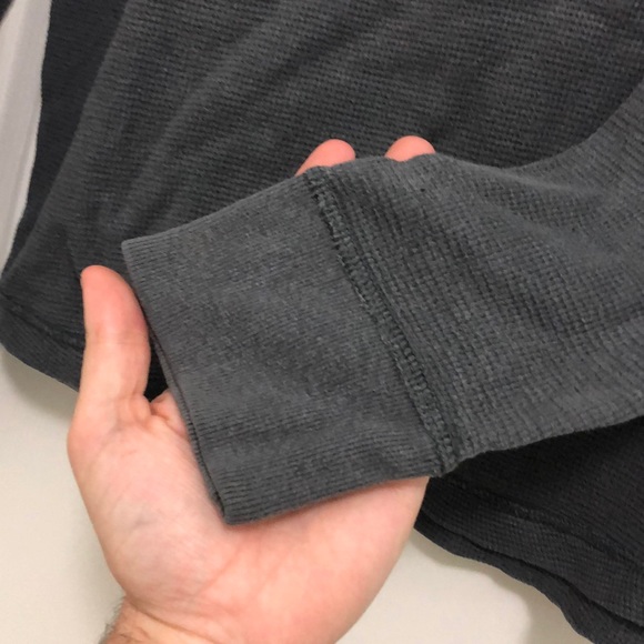 Men’s Hollister long sleeve Waffle knit - Picture 8 of 10